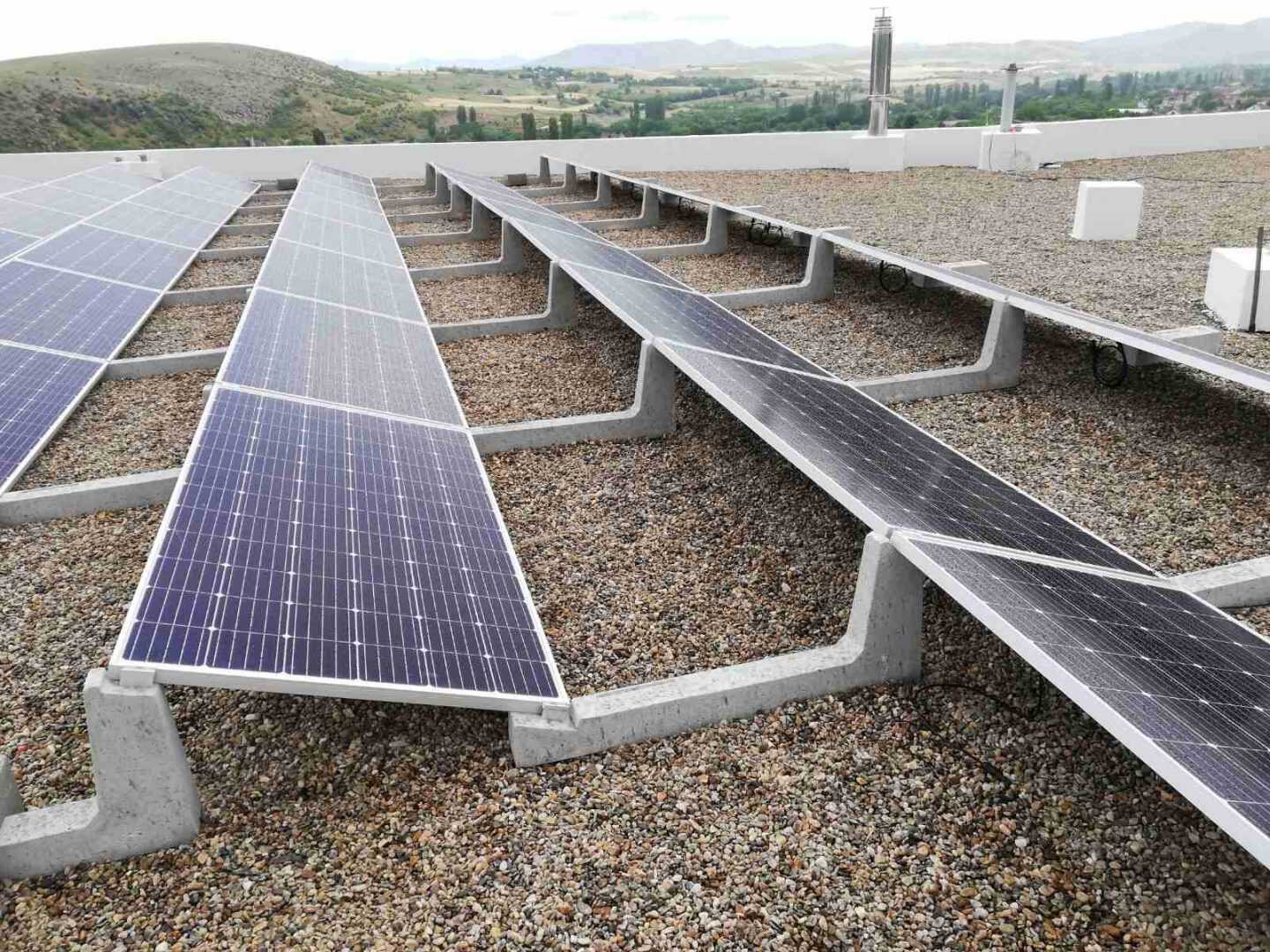 Zavorre CONNECT 30° orizzontale per fotovoltaico su tetti piani